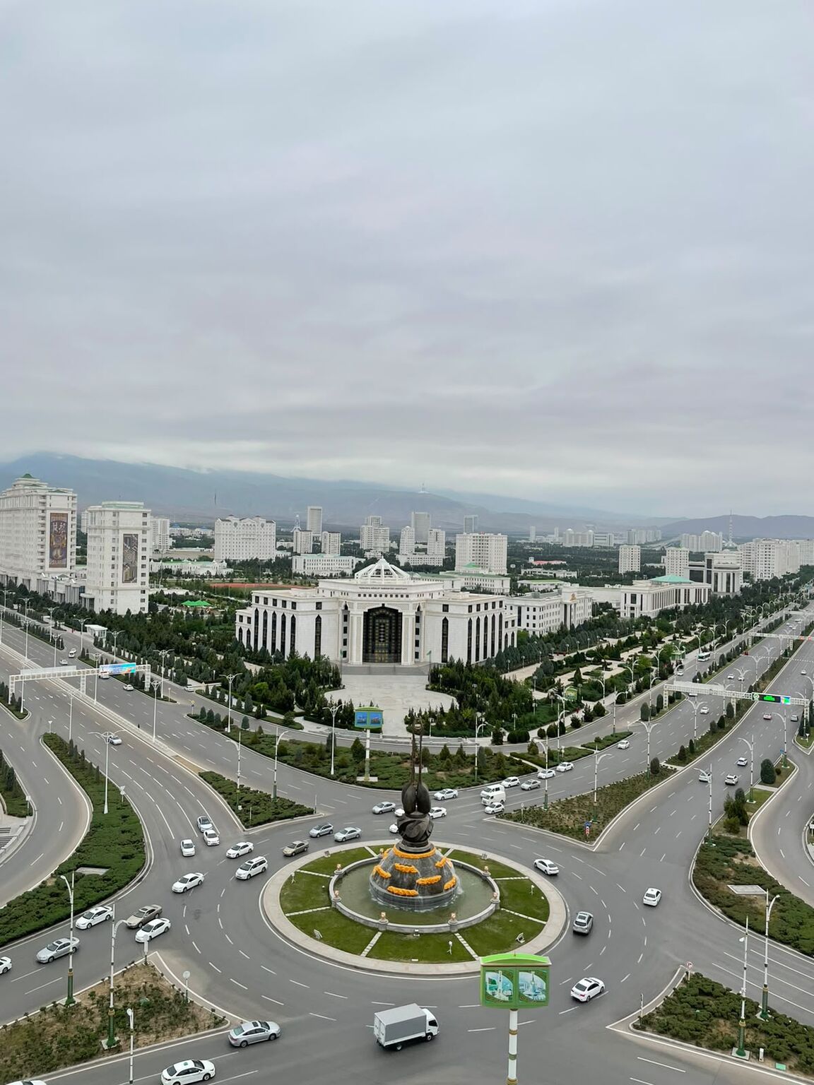 White-marble Ashgabat from above